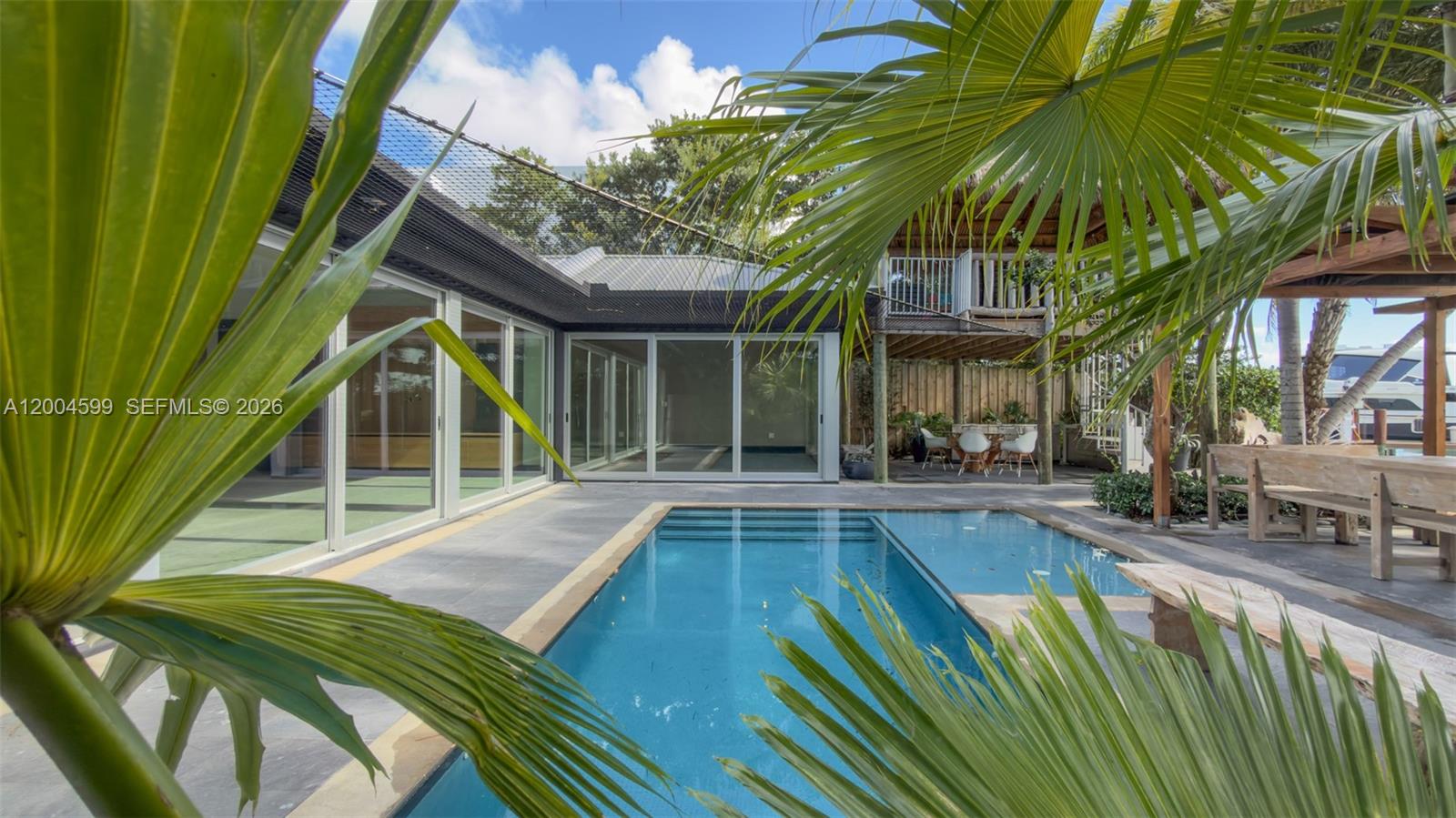 2440 N Shore Ter, Miami Beach FL 33141