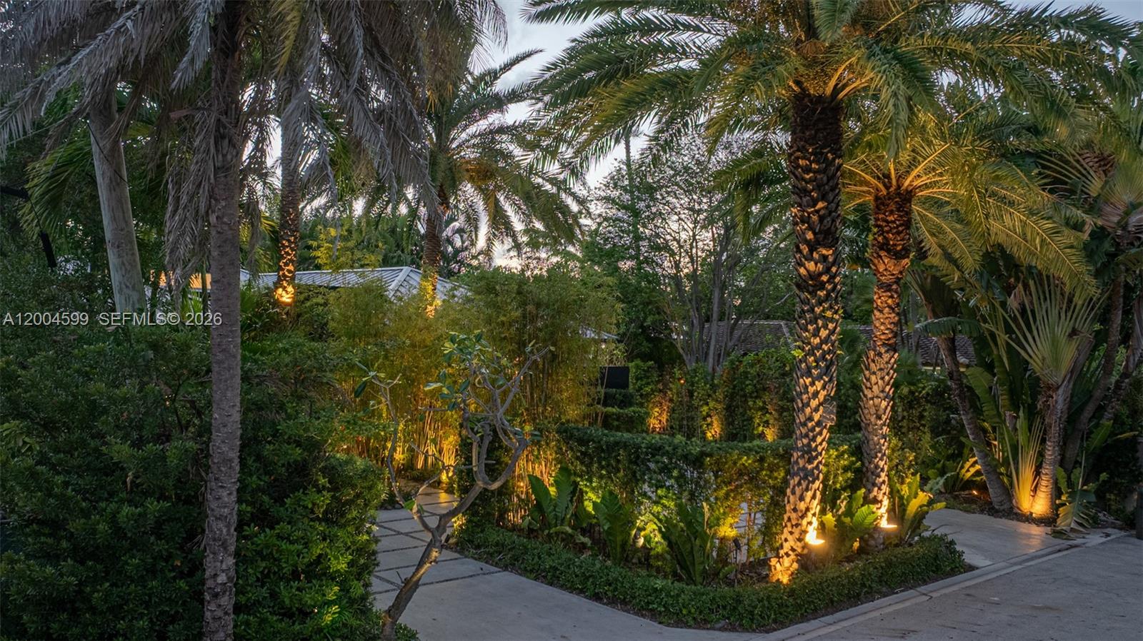 2440 N Shore Ter, Miami Beach FL 33141