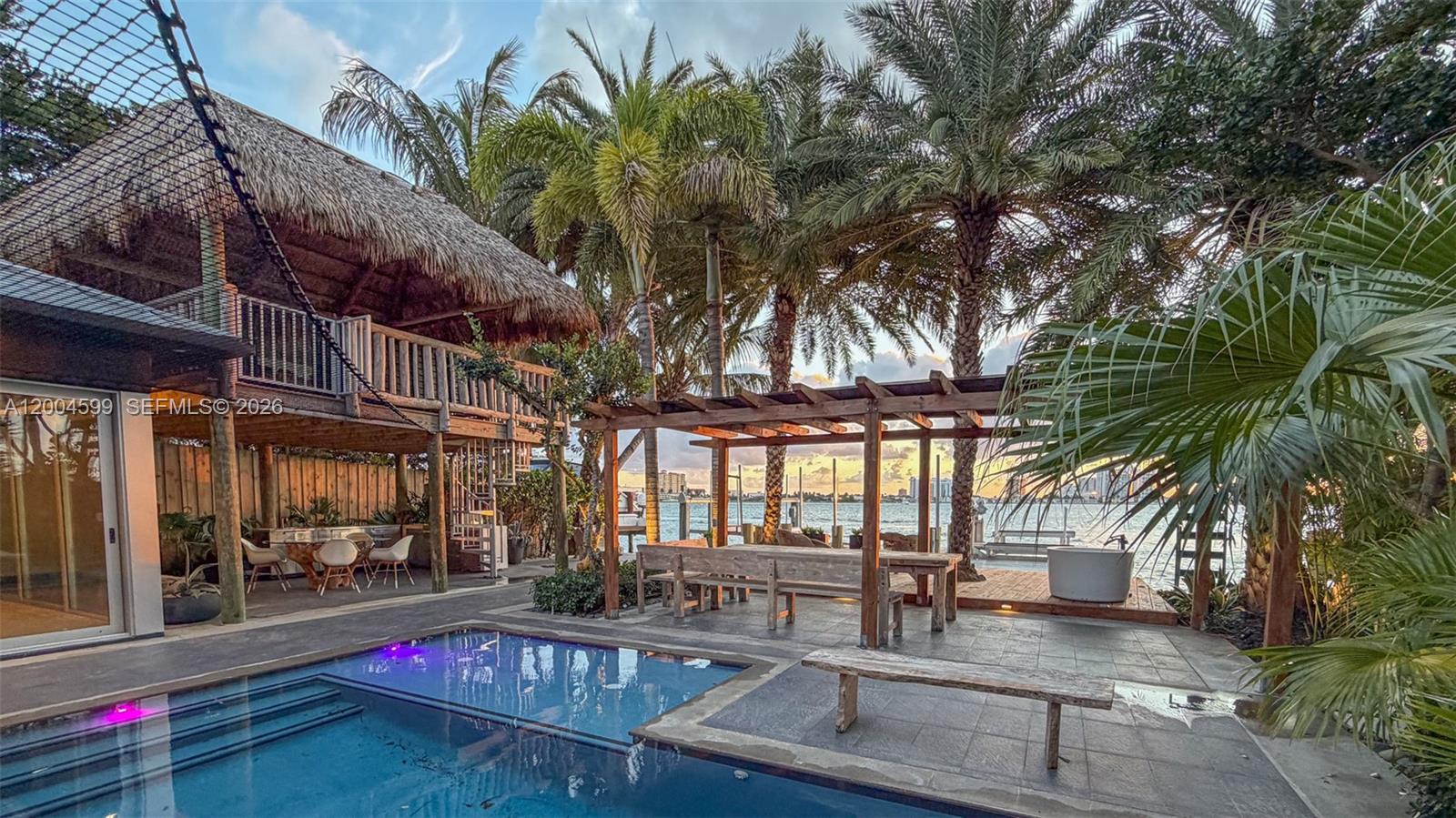 2440 N Shore Ter, Miami Beach FL 33141