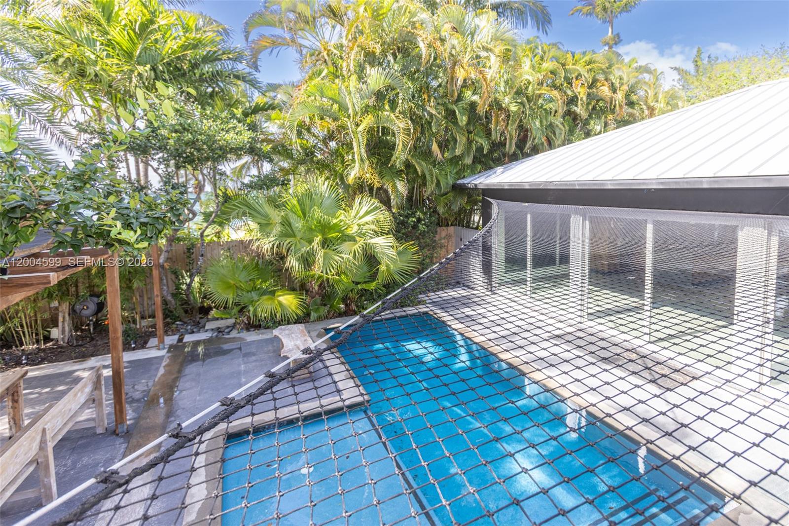 2440 N Shore Ter, Miami Beach FL 33141