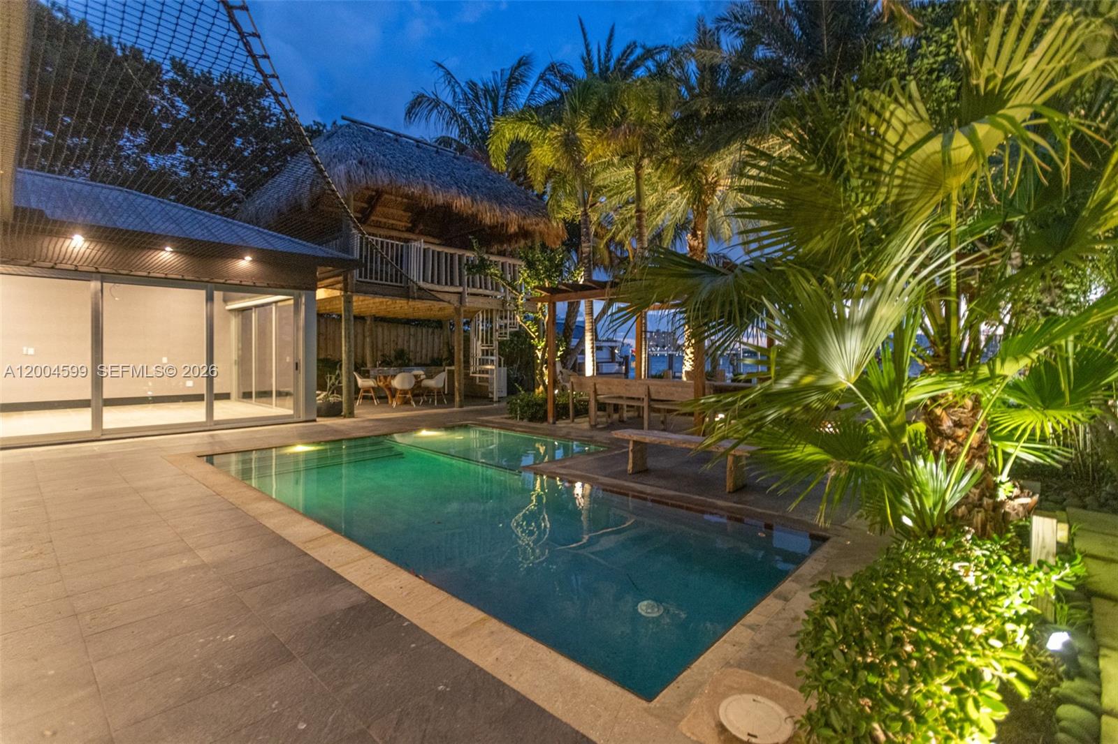 2440 N Shore Ter, Miami Beach FL 33141
