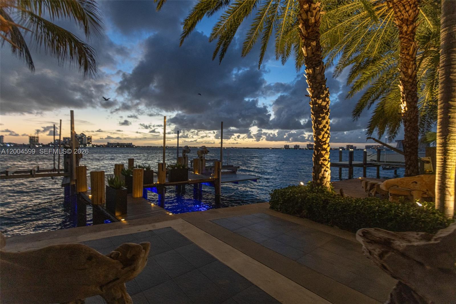 2440 N Shore Ter, Miami Beach FL 33141