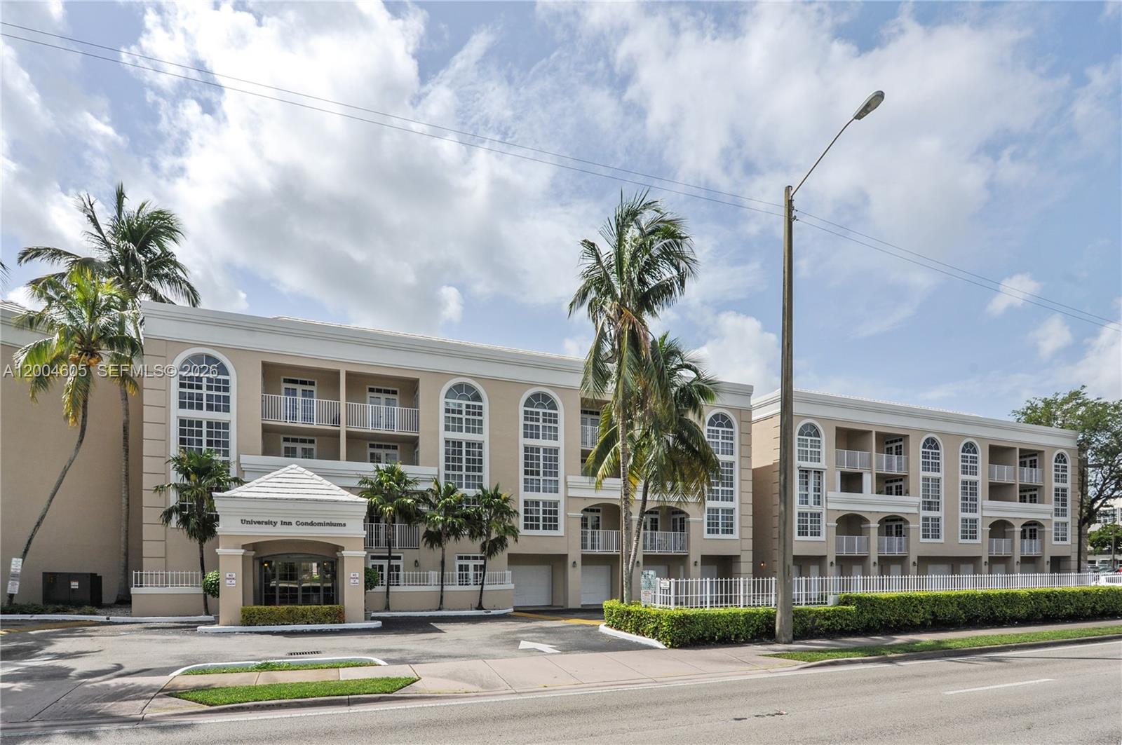 1280 S Alhambra Cir #2419, Coral Gables FL 33146
