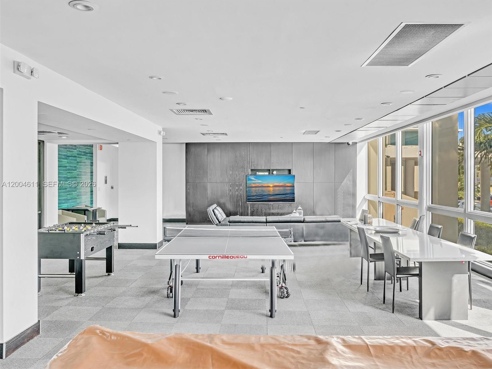 1200 West Ave #305, Miami Beach FL 33139