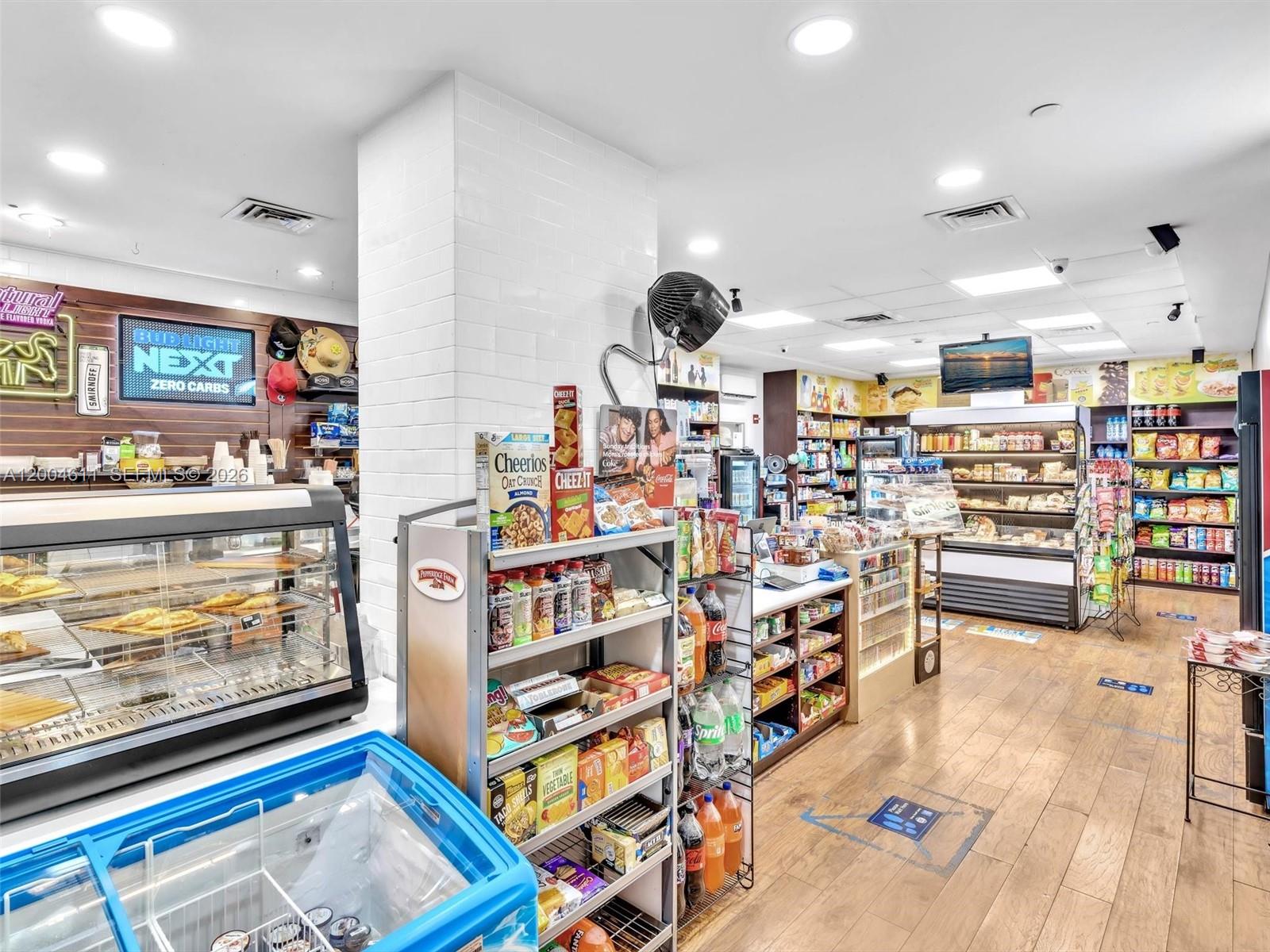 1200 West Ave #305, Miami Beach FL 33139