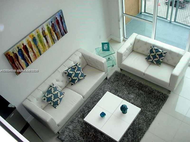 244 Biscayne Blvd #647, Miami FL 33132