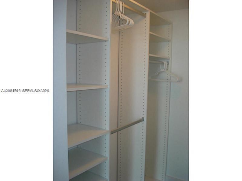 244 Biscayne Blvd #647, Miami FL 33132