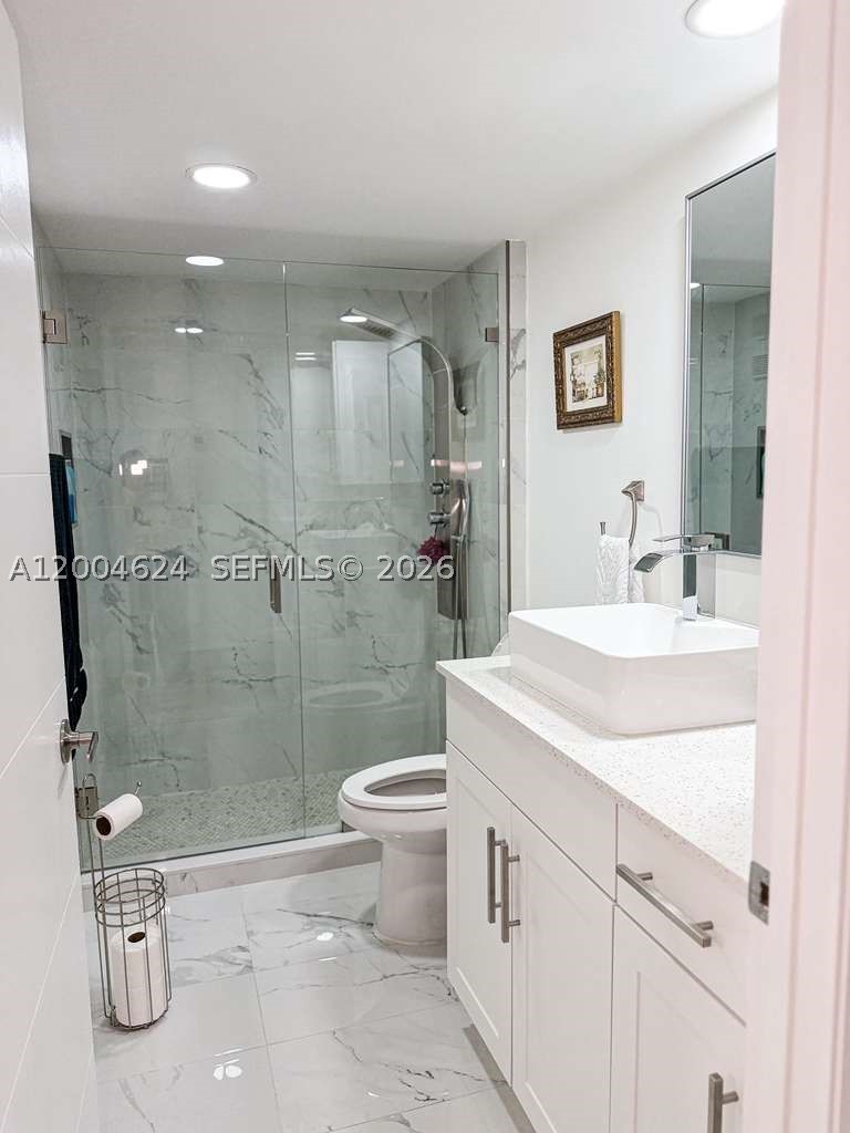 1721 Whitehall Dr #101, Davie FL 33324