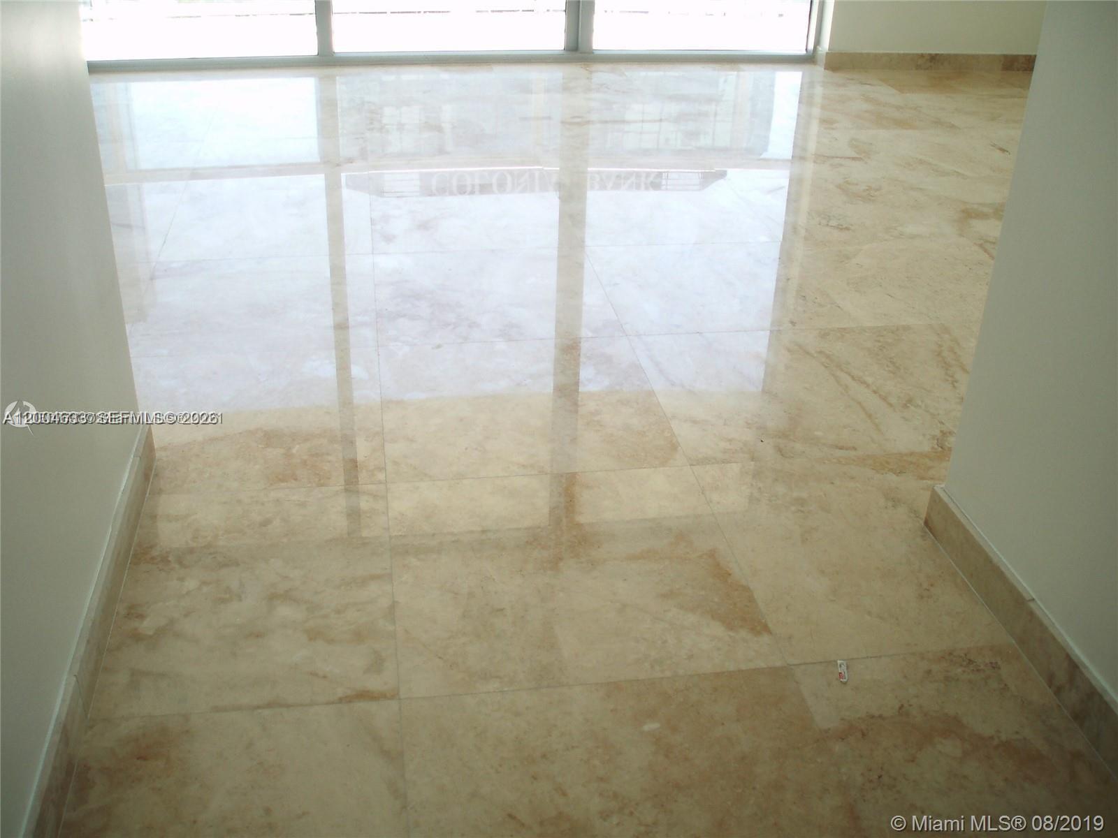 1060 Brickell Ave #1409, Miami FL 33131