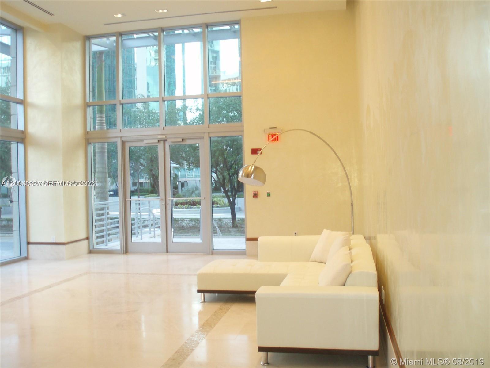 1060 Brickell Ave #1409, Miami FL 33131