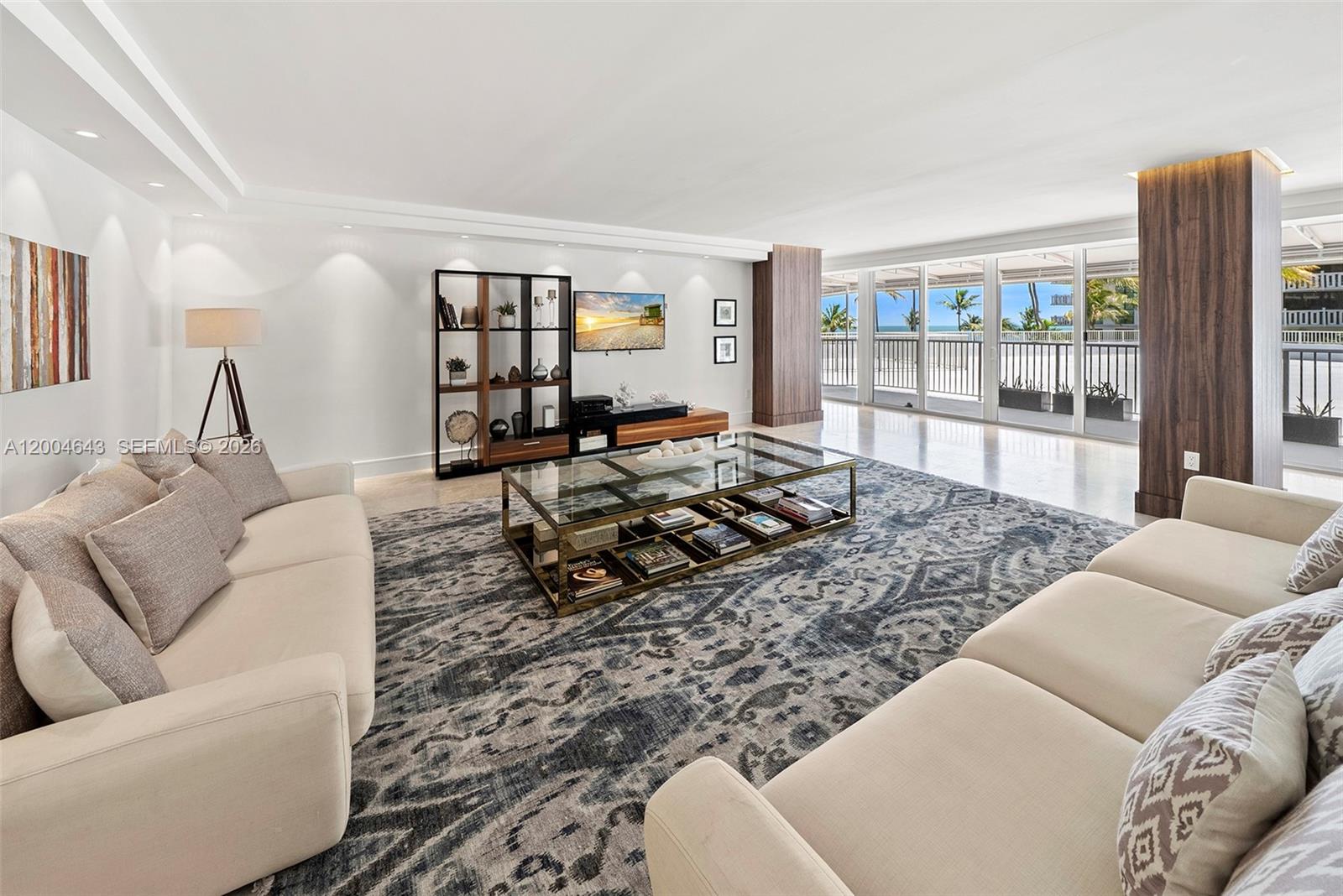 600 Grapetree Dr #3BS, Key Biscayne FL 33149