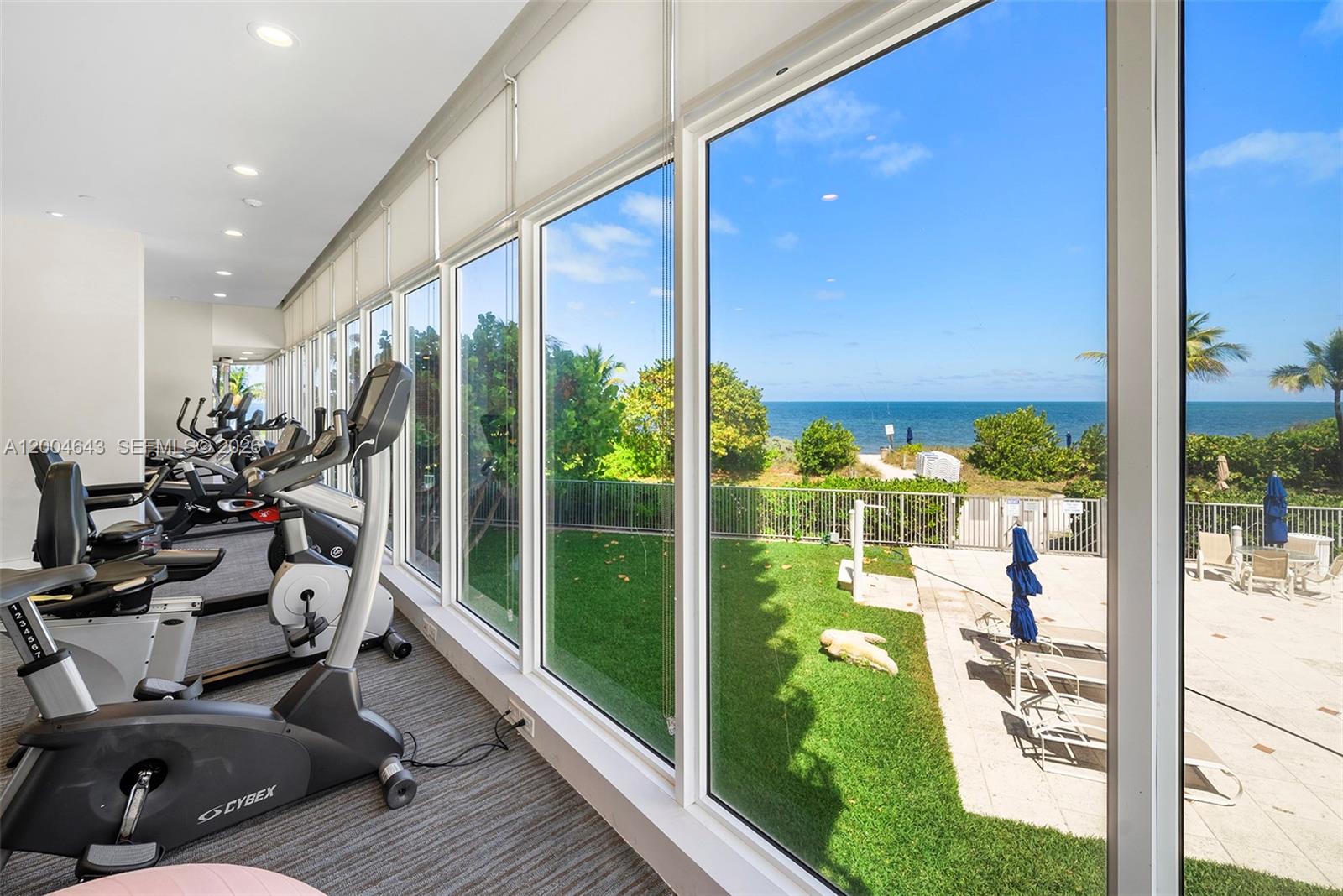 600 Grapetree Dr #3BS, Key Biscayne FL 33149