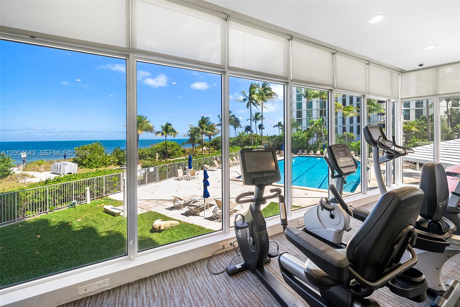 600 Grapetree Dr #3BS, Key Biscayne FL 33149