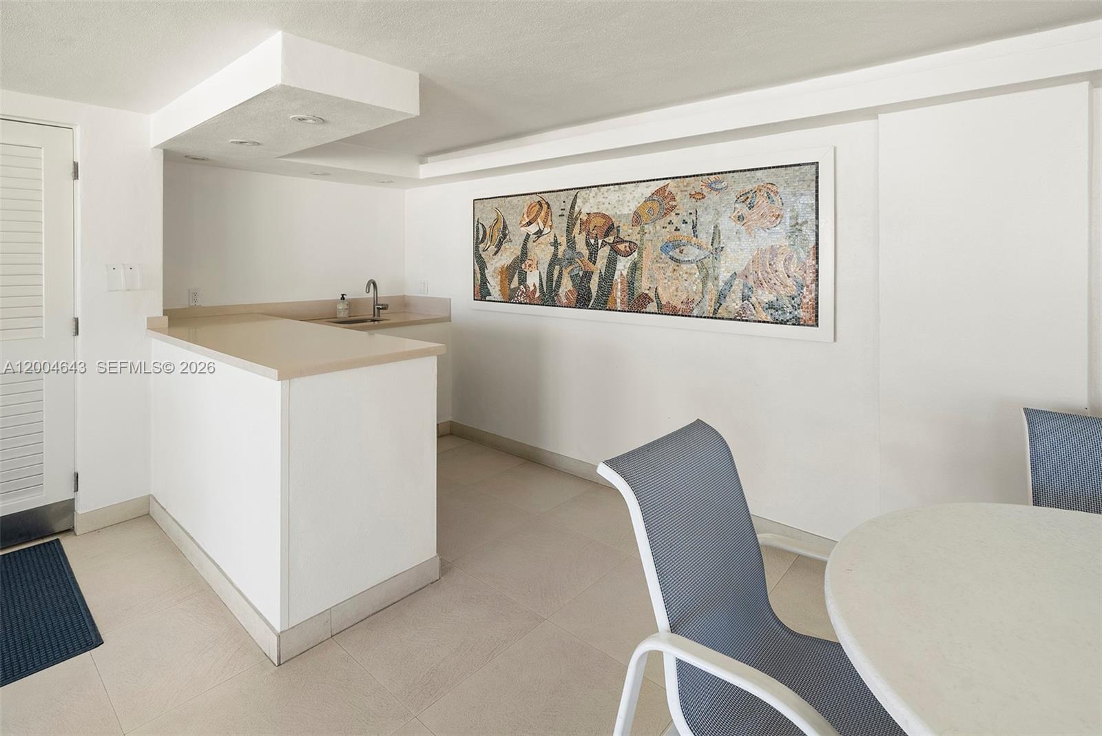 600 Grapetree Dr #3BS, Key Biscayne FL 33149