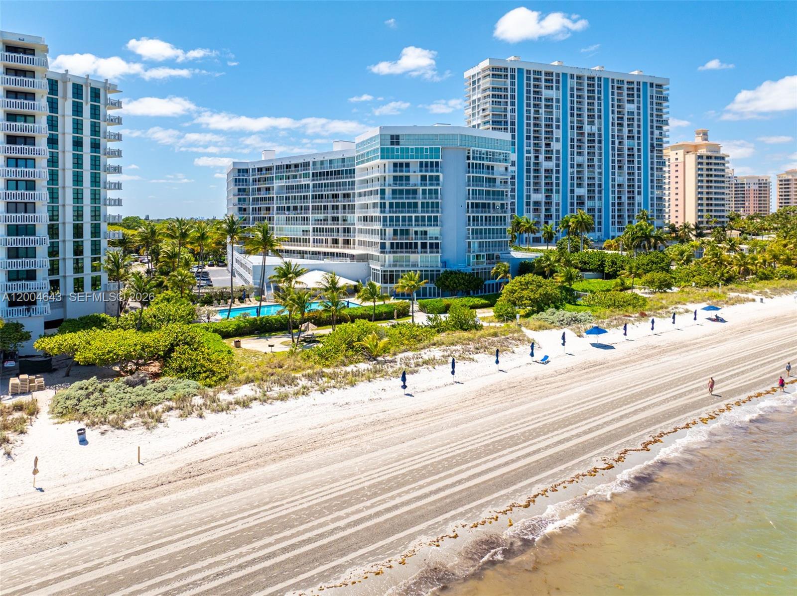 600 Grapetree Dr #3BS, Key Biscayne FL 33149