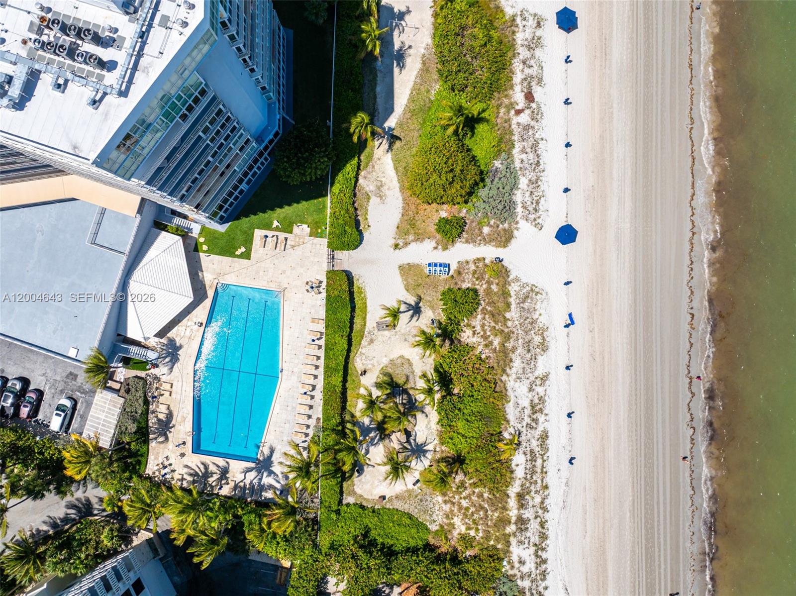 600 Grapetree Dr #3BS, Key Biscayne FL 33149
