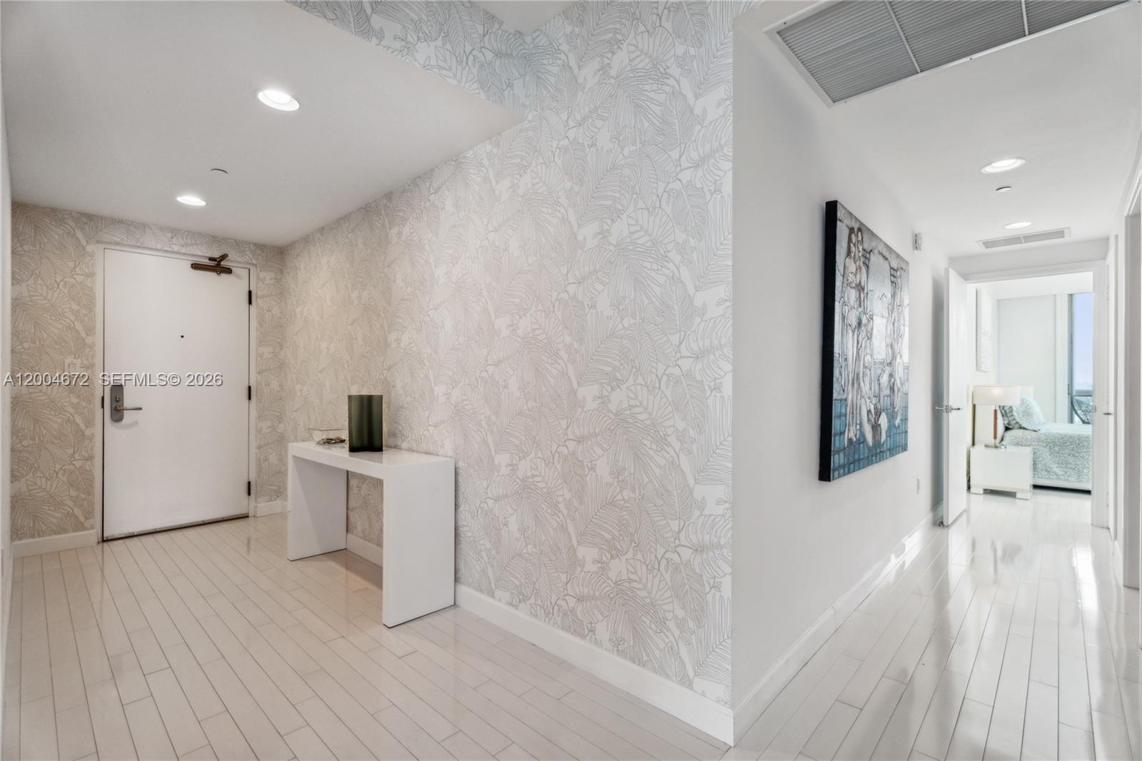 6799 Collins Ave #1602, Miami Beach FL 33141