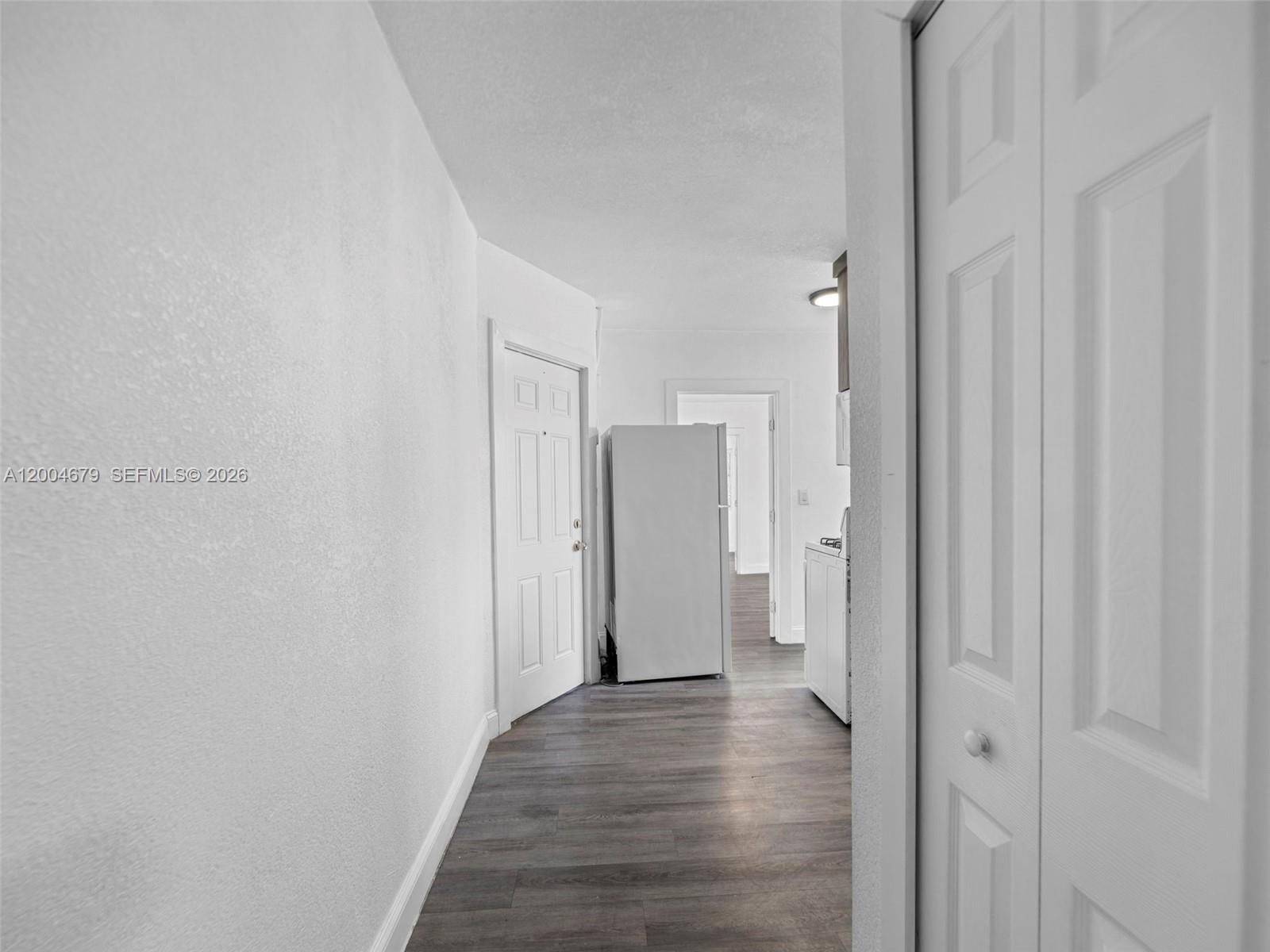 500 SW 8th AVE, Miami FL 33130