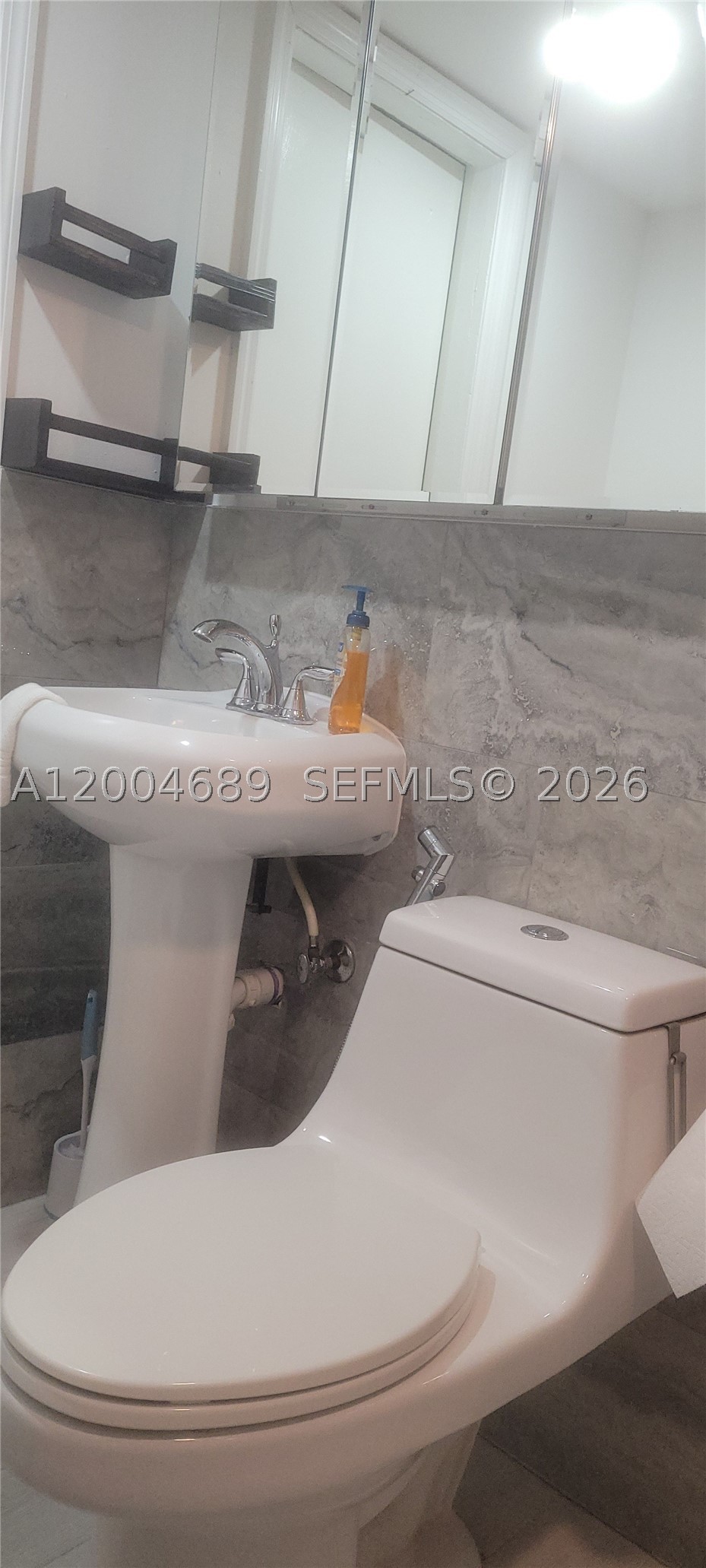 6021 SW 62nd Pl, South Miami FL 33143