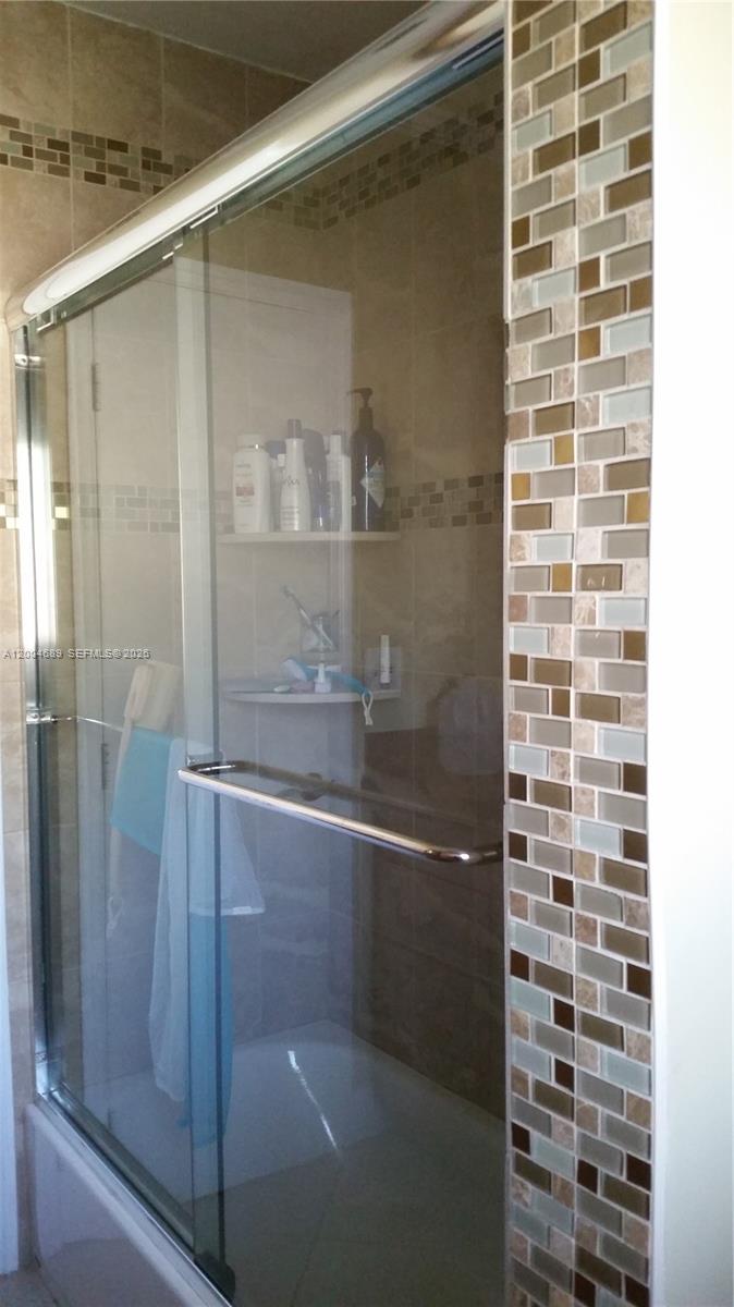 South Miami FL 33143 - A12004689
