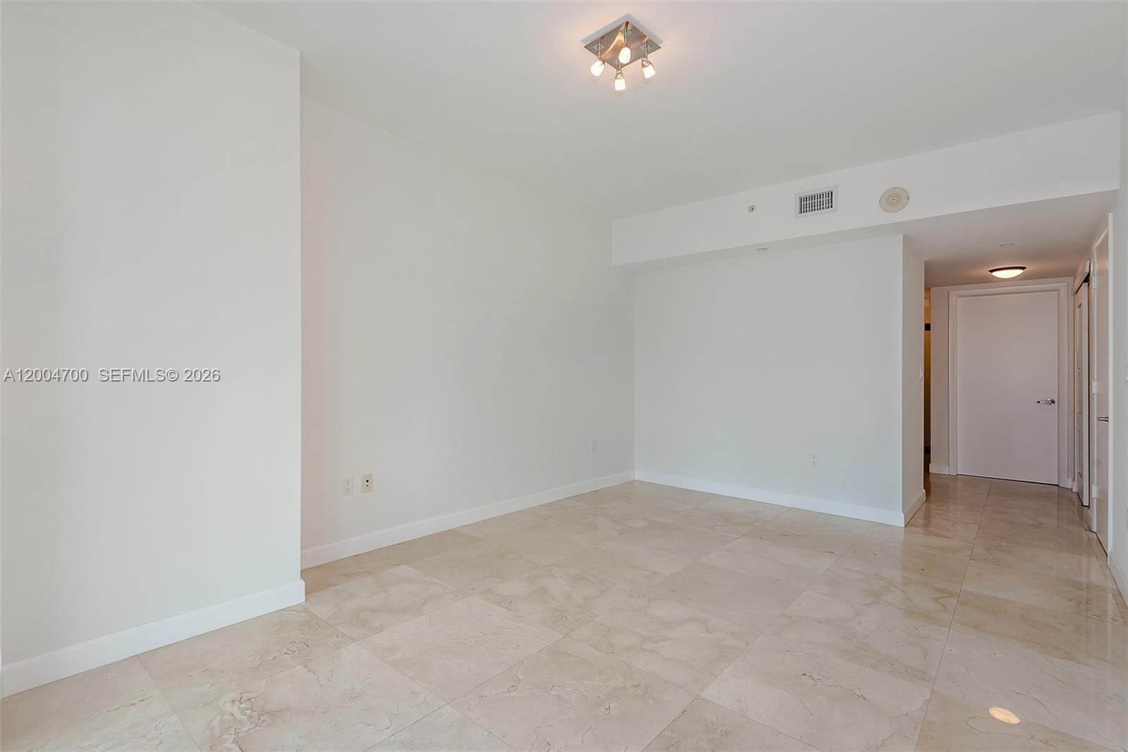 350 S Miami Ave #2702, Miami FL 33130