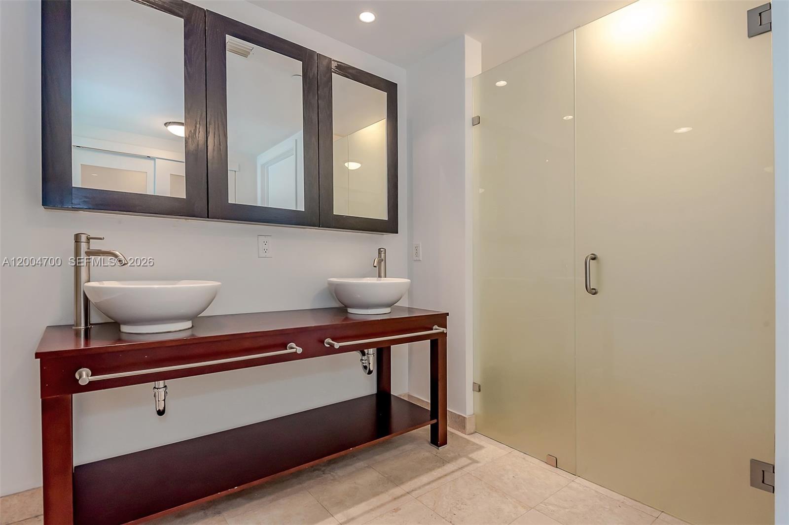 350 S Miami Ave #2702, Miami FL 33130
