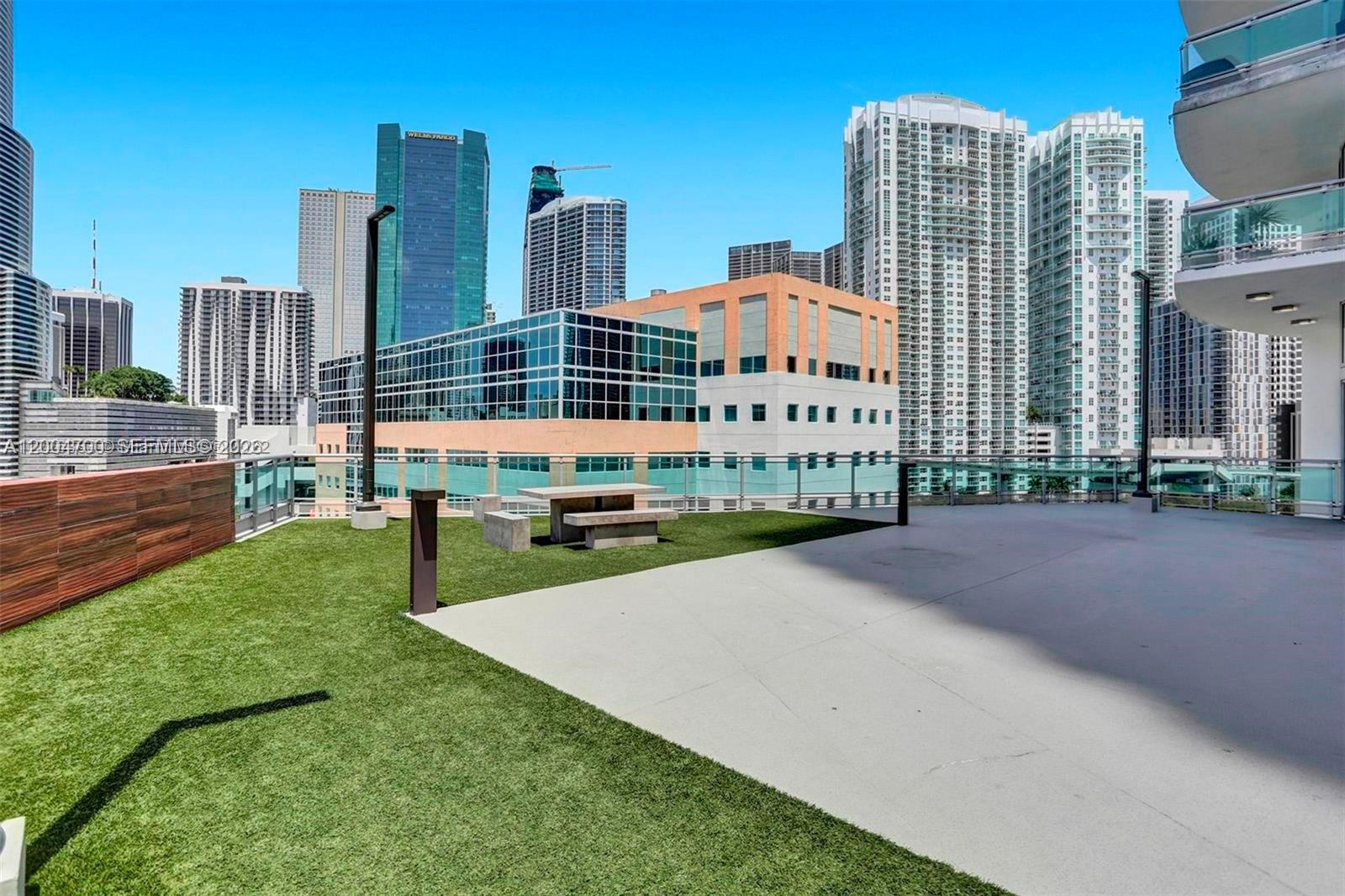 350 S Miami Ave #2702, Miami FL 33130