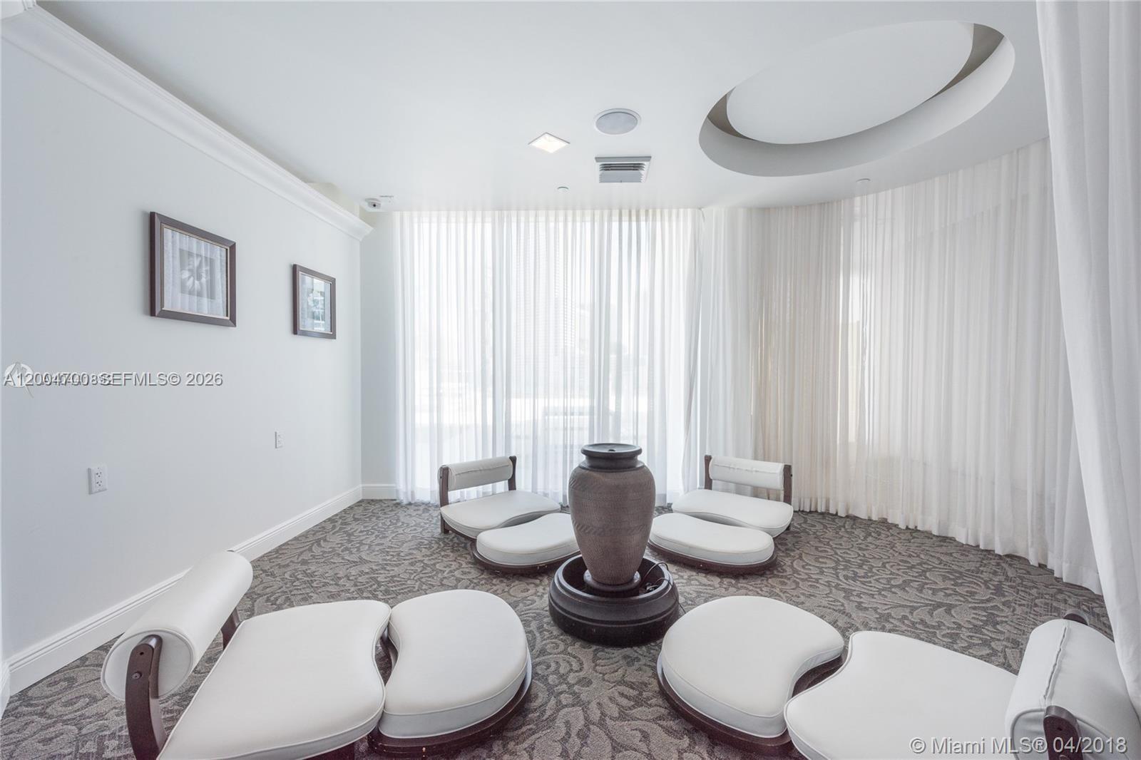 350 S Miami Ave #2702, Miami FL 33130