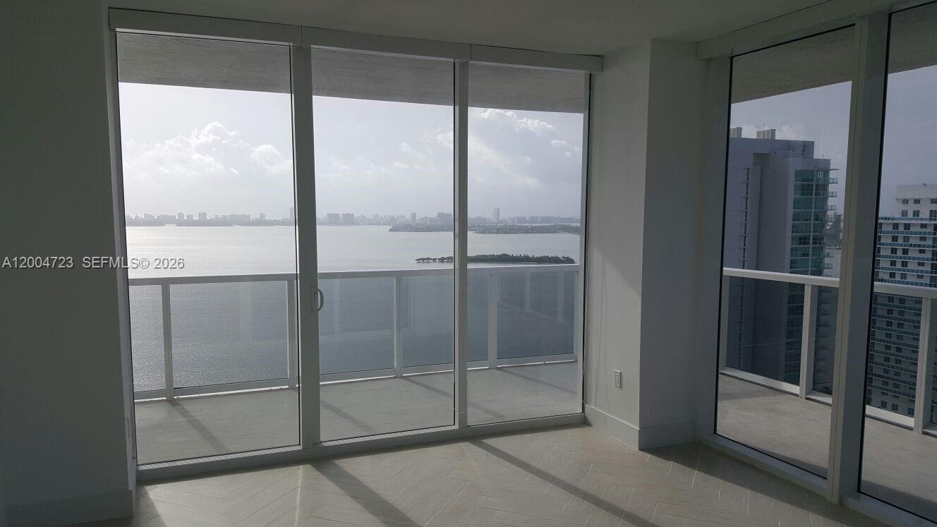 600 NE 27th St #2705, Miami FL 33137