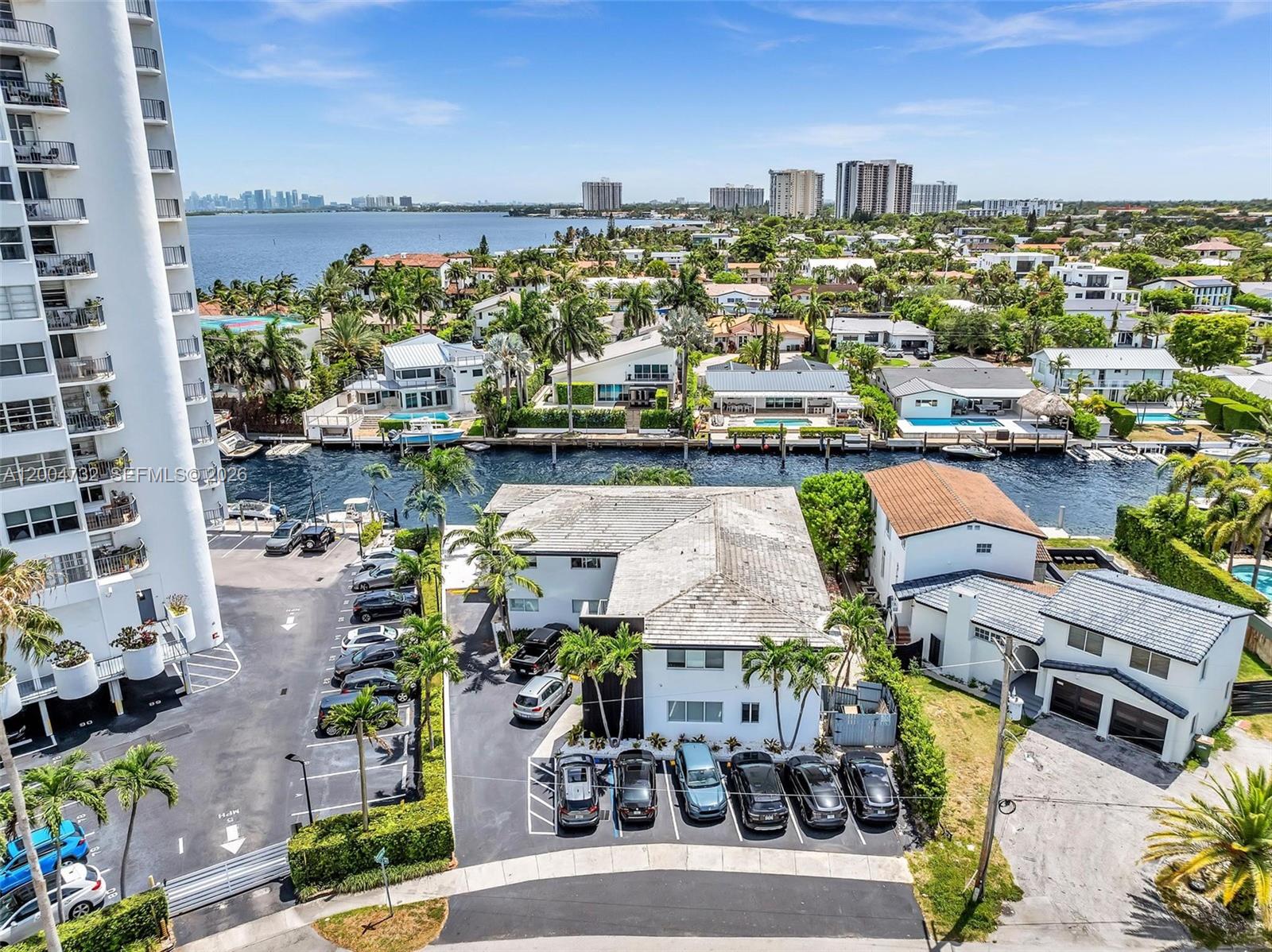 11900 N Bayshore Dr #206, North Miami FL 33181