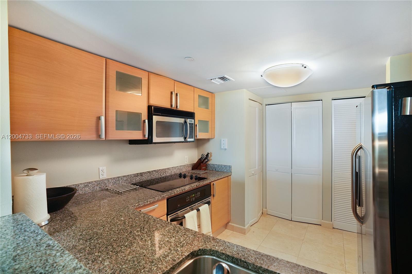 2101 Brickell Ave #1812, Miami FL 33129
