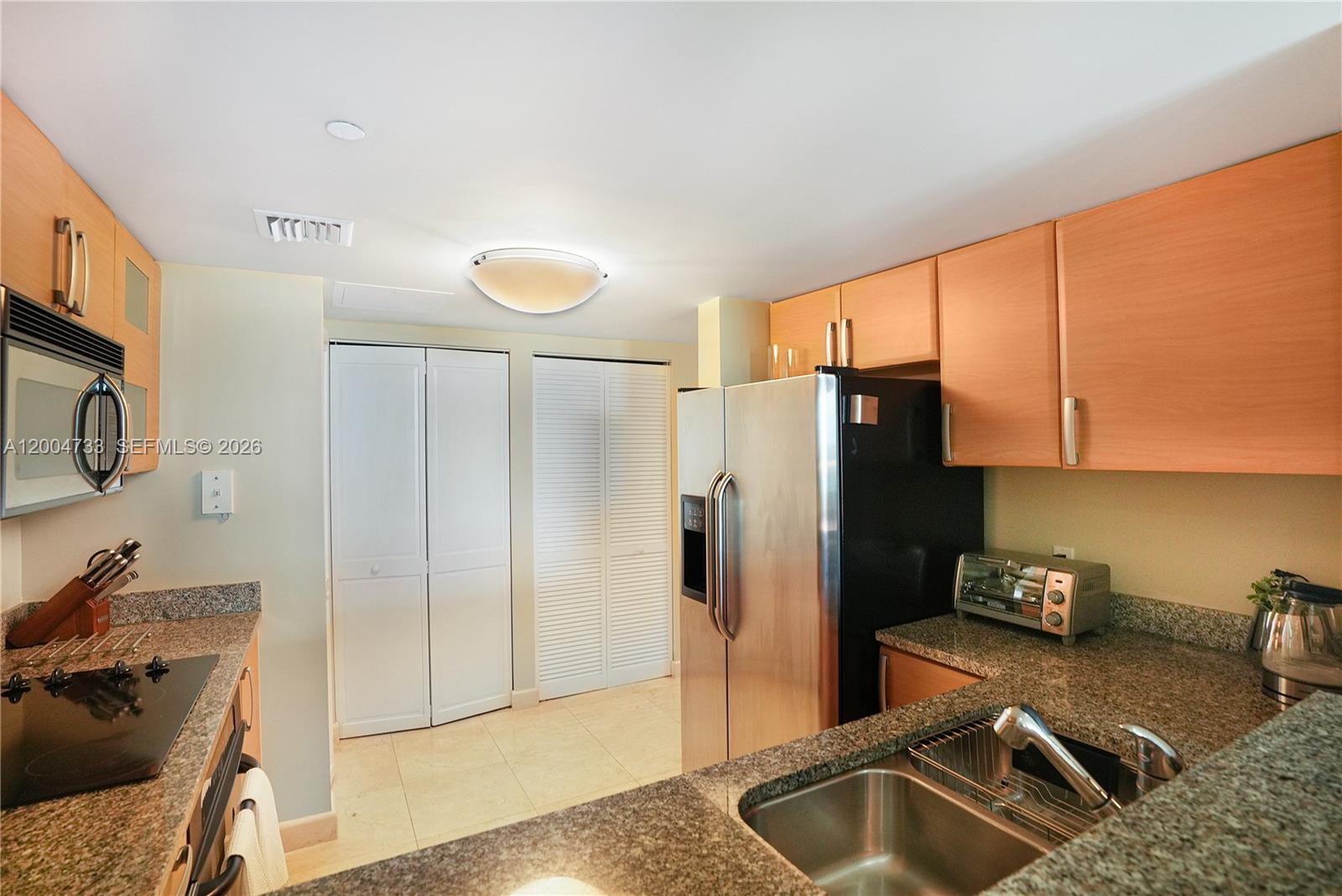 2101 Brickell Ave #1812, Miami FL 33129