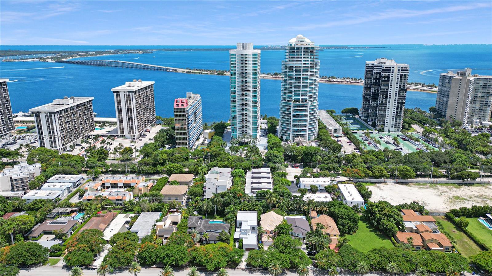 2101 Brickell Ave #1812, Miami FL 33129