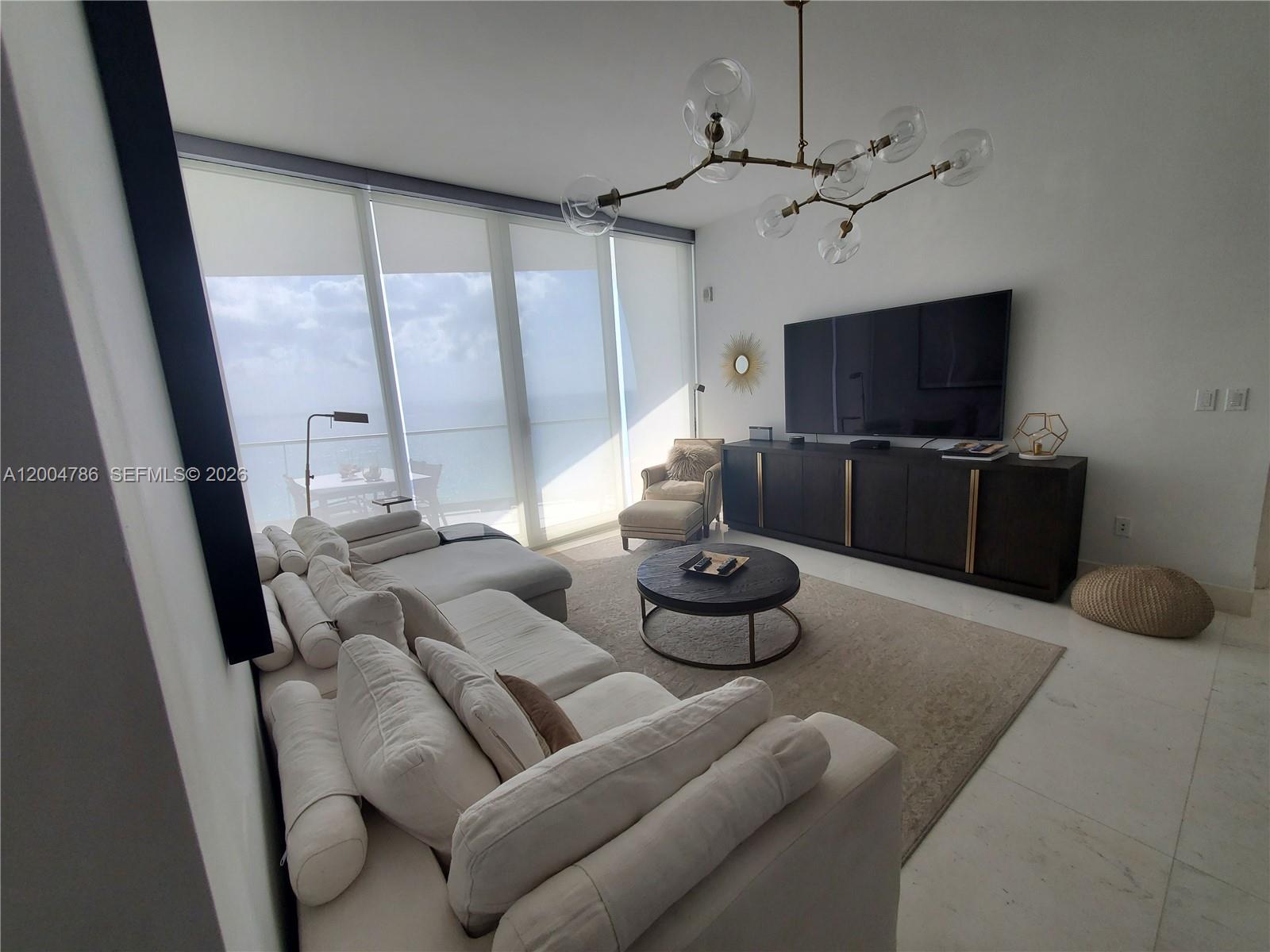 16901 Collins Ave #1404, Sunny Isles Beach FL 33160