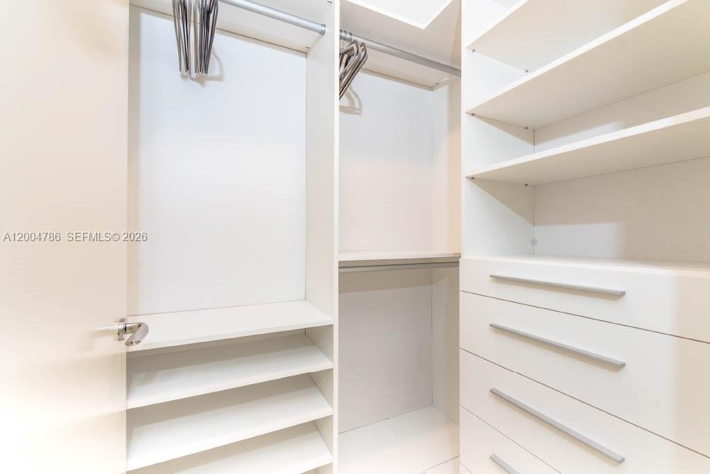 16901 Collins Ave #1404, Sunny Isles Beach FL 33160