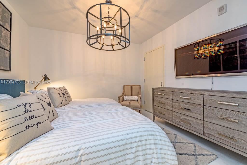 16901 Collins Ave #1404, Sunny Isles Beach FL 33160