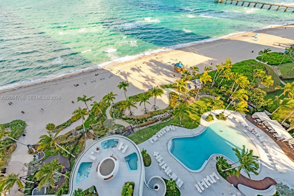 16901 Collins Ave #1404, Sunny Isles Beach FL 33160
