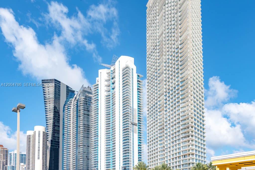 16901 Collins Ave #1404, Sunny Isles Beach FL 33160