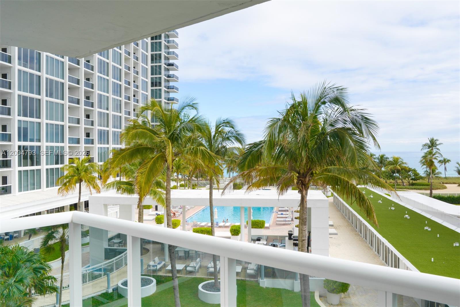 10275 Collins Ave #320, Bal Harbour FL 33154