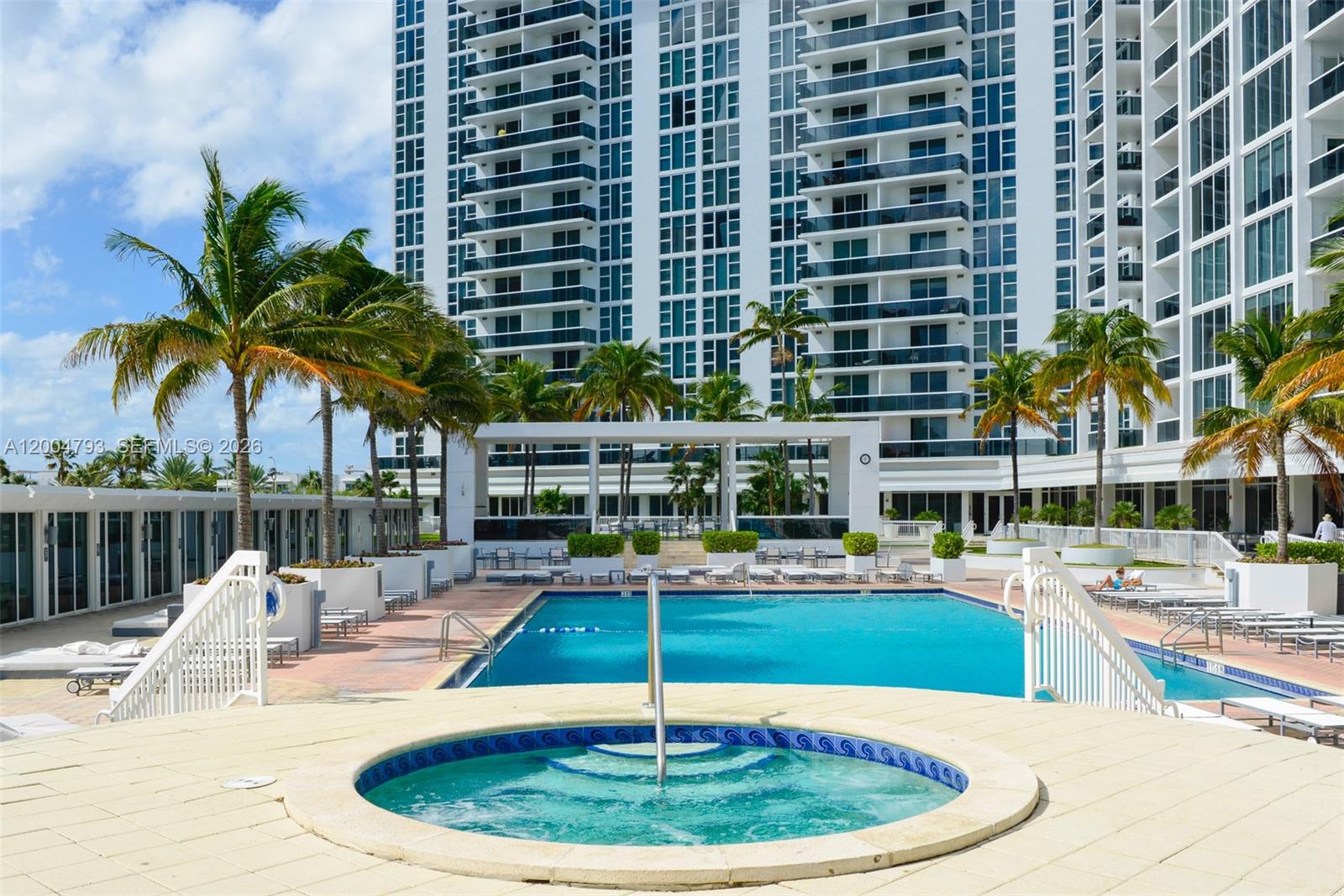 10275 Collins Ave #320, Bal Harbour FL 33154