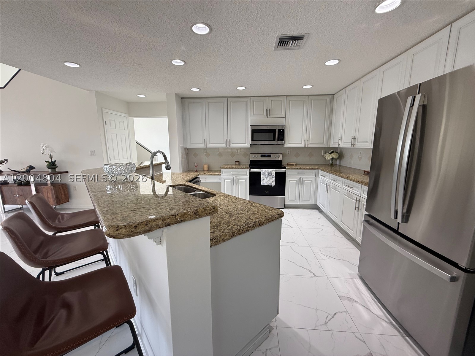 13840 NW 20th St, Pembroke Pines FL 33028