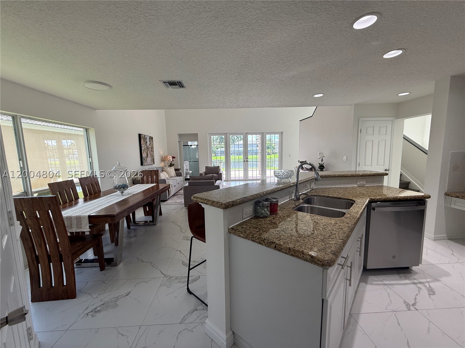 13840 NW 20th St, Pembroke Pines FL 33028