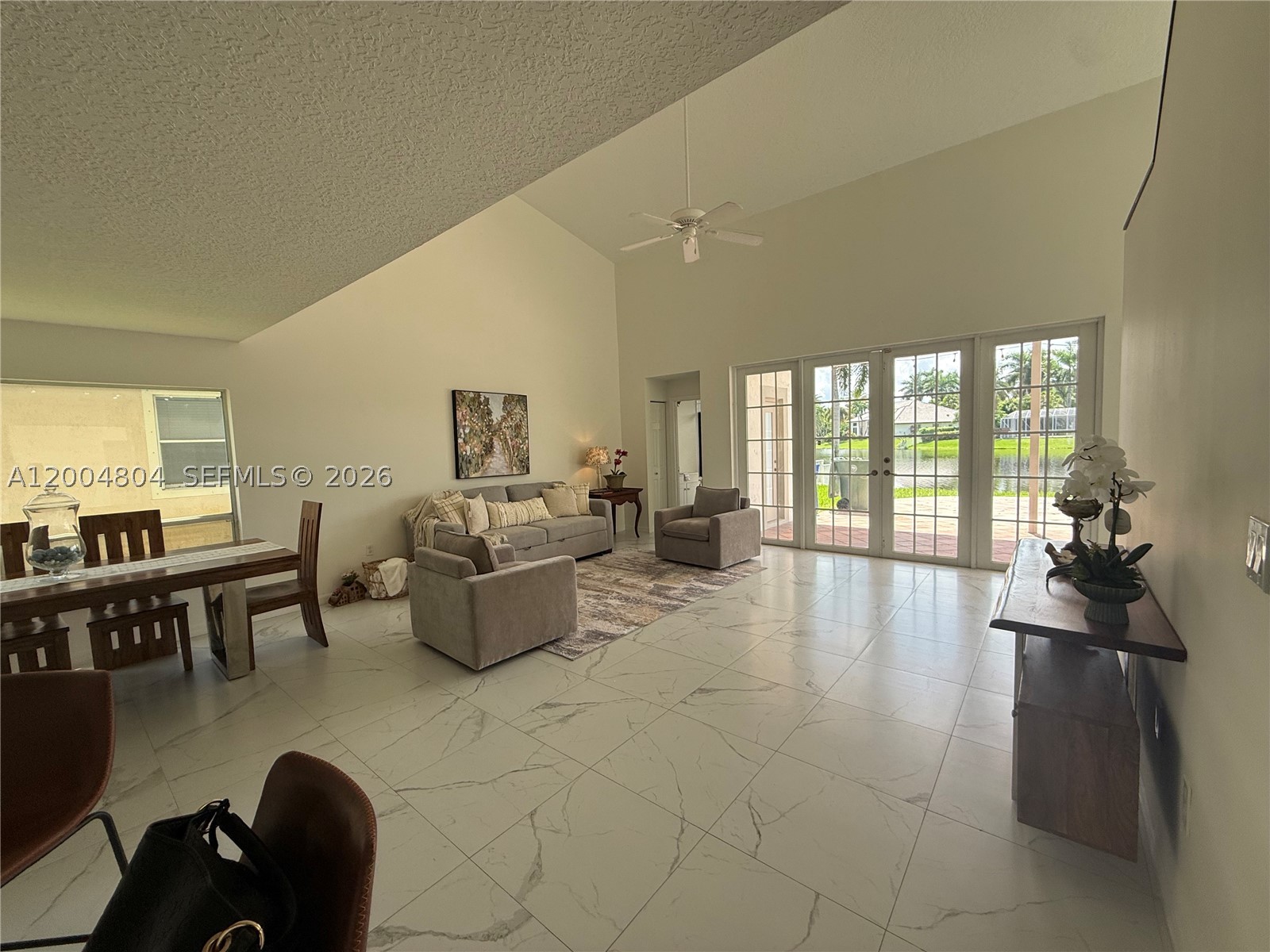 13840 NW 20th St, Pembroke Pines FL 33028