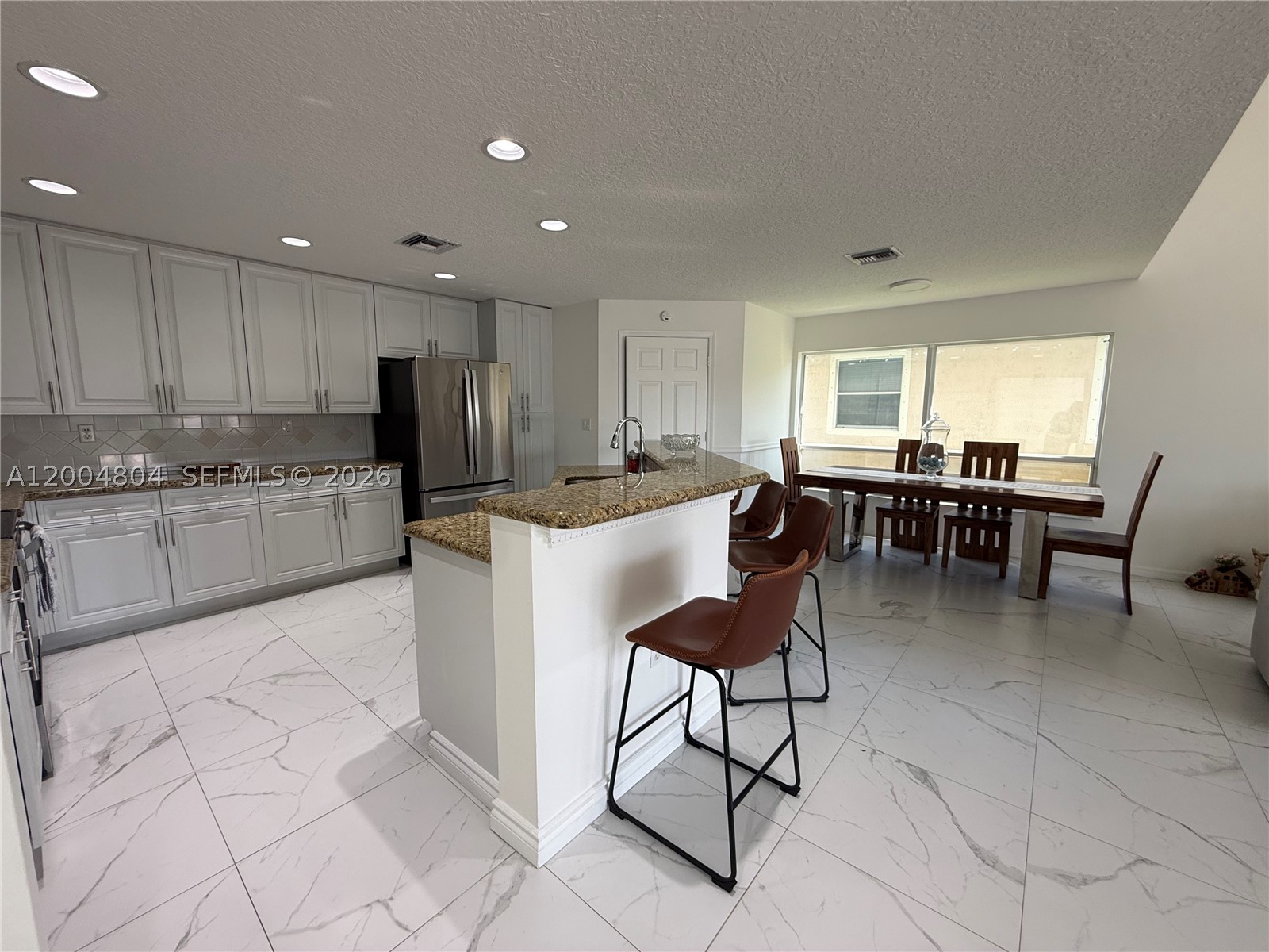 13840 NW 20th St, Pembroke Pines FL 33028