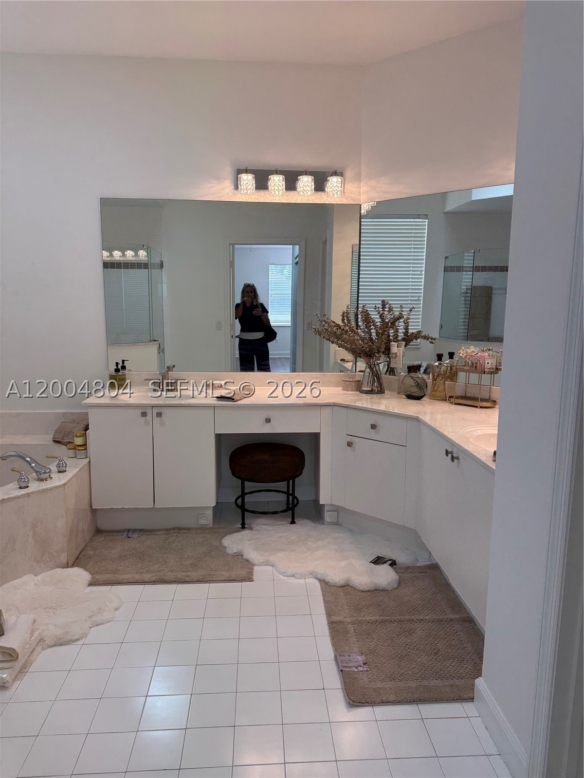 13840 NW 20th St, Pembroke Pines FL 33028