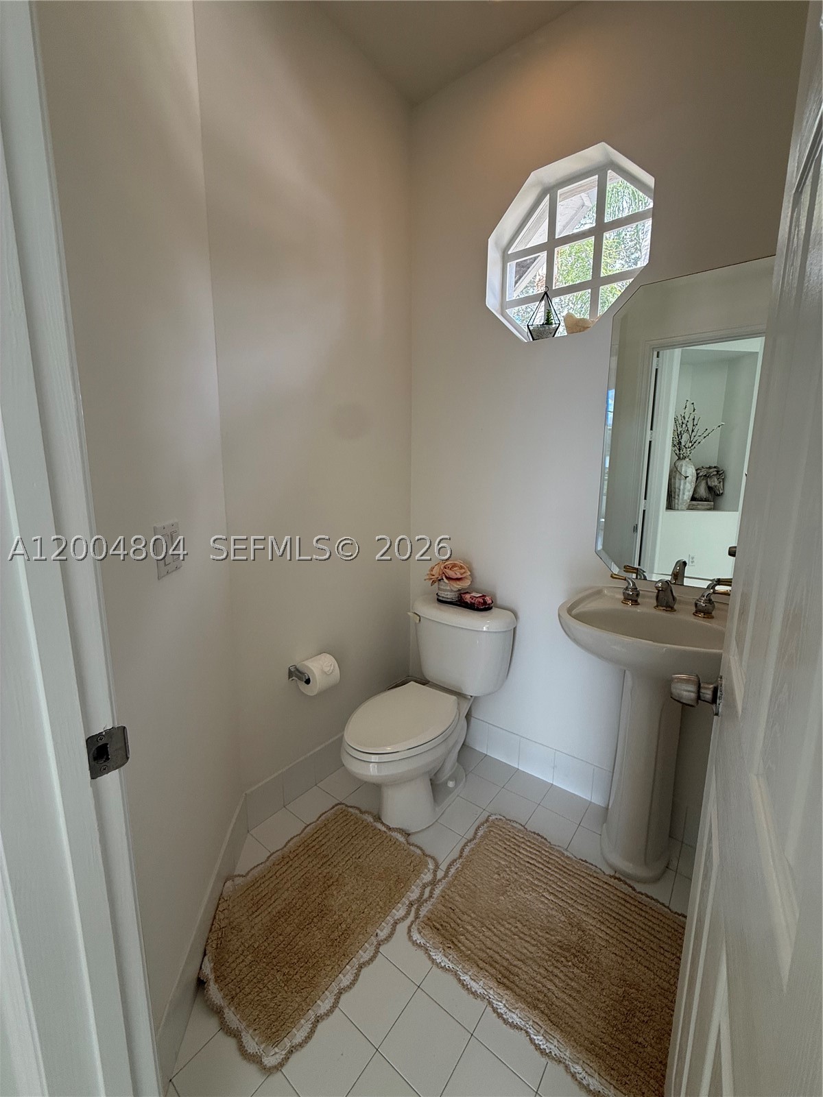 13840 NW 20th St, Pembroke Pines FL 33028