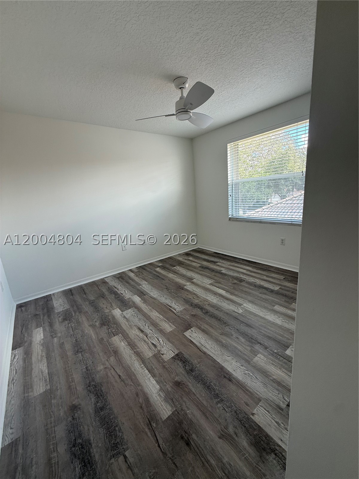 13840 NW 20th St, Pembroke Pines FL 33028