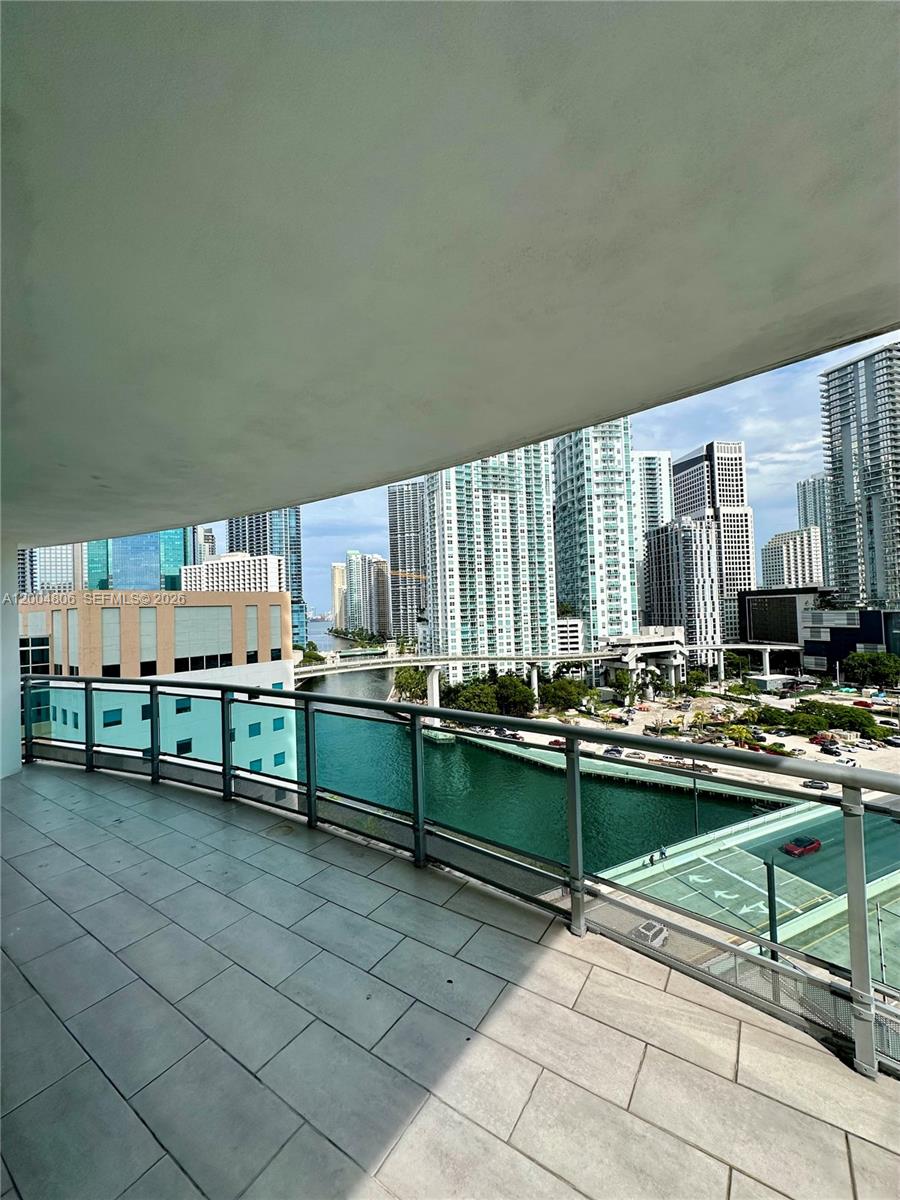Miami FL 33130 - A12004806