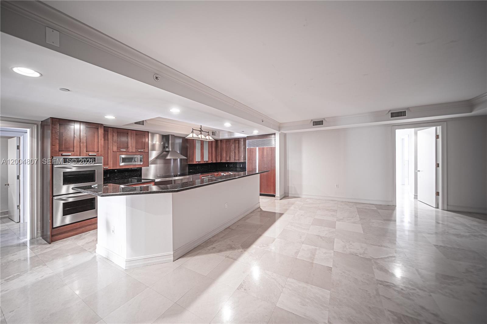 20201 E Country Club Dr #2806/07, Aventura FL 33180