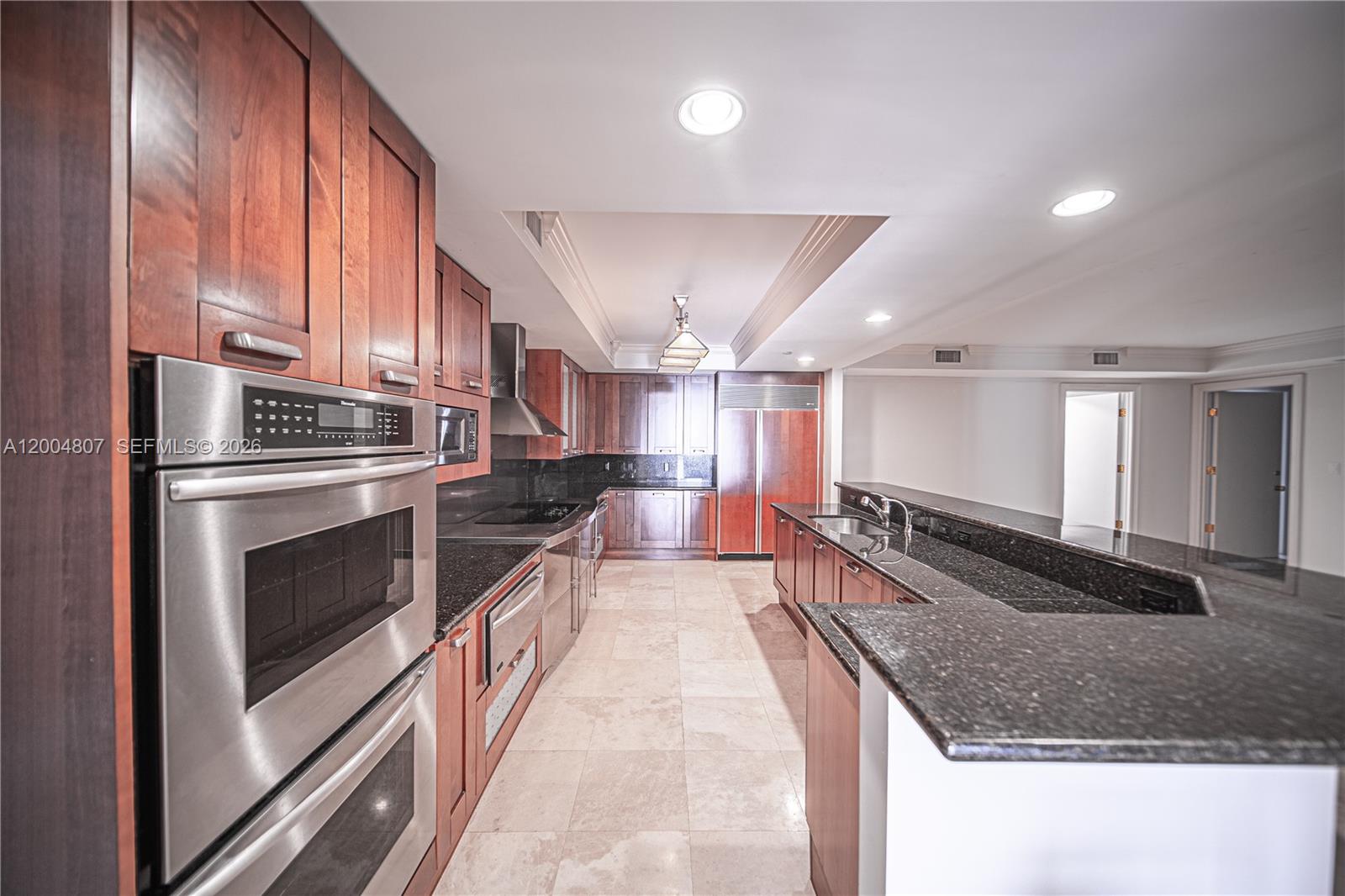 20201 E Country Club Dr #2806/07, Aventura FL 33180